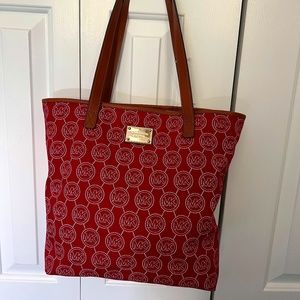 Michael Kors logo open top tote